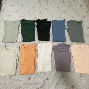 10 H&M Essentials Tees Regular Fit